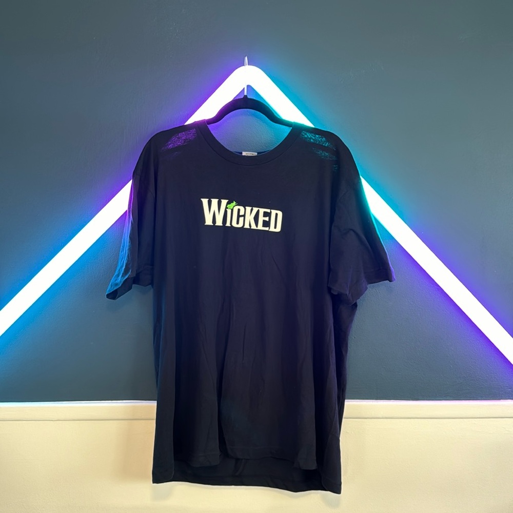 Wicked - Broadway - T-shirt!